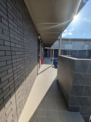 【エントランス】 | サイサリス | 毎日通るエントランスはこのようになっています
サイサリス102号室　2025年1月25日撮影