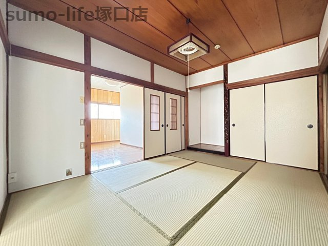 マツシタカシヤの内装