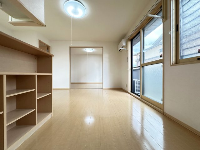 グランフェリオ A棟の居間・リビング