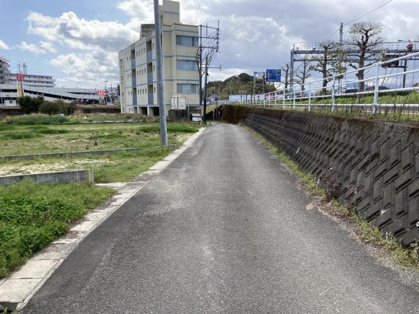ネオレジデンシャル恒久　17号地　土地の前面道路含む現地写真|【前面道路】
西側公道4ｍ