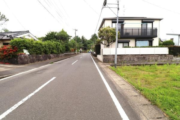 都城市庄内町・土地の前面道路含む現地写真