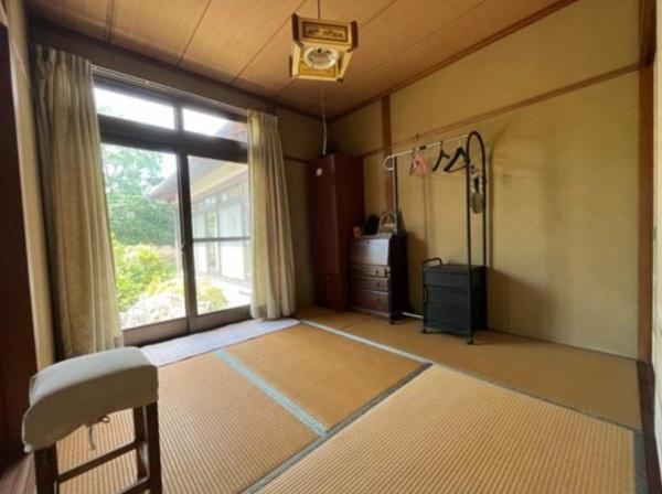 佐土原町上田島　中古戸建の寝室