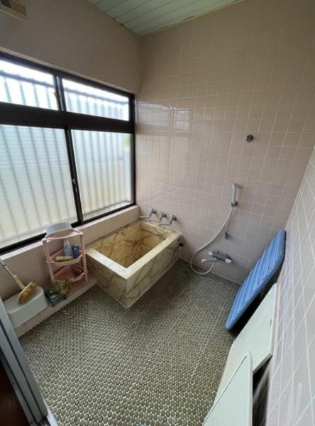 佐土原町上田島　中古戸建の浴室