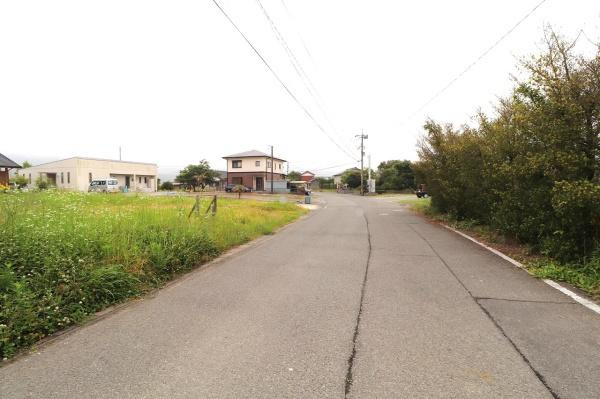 宮崎市熊野・土地の前面道路含む現地写真