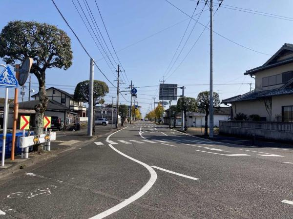 都農町・土地の前面道路含む現地写真