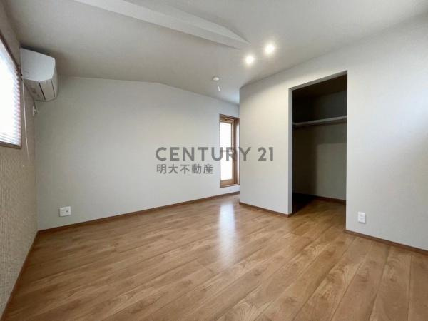 宮崎市下北方　中古戸建の寝室