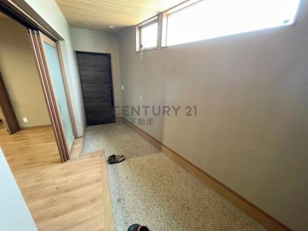 宮崎市下北方　中古戸建の玄関