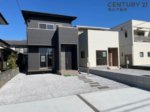 宮崎市曽師1号棟　戸建の外観|【外観】
スタイリッシュな落ち着いた外観の邸宅！