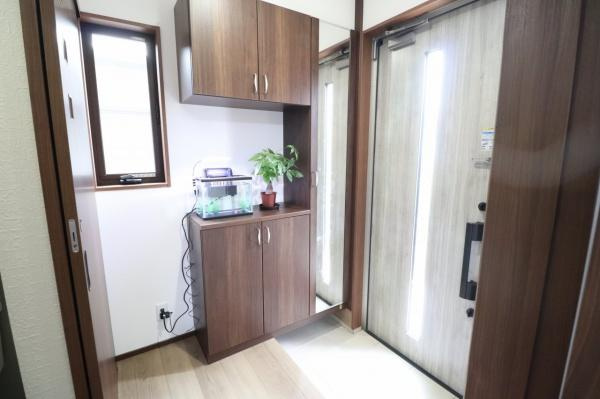 宮崎市大塚町　中古戸建の玄関