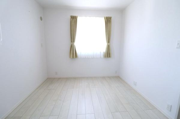 宮崎市月見ヶ丘　中古戸建の寝室