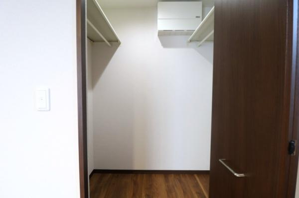 宮崎市月見ヶ丘　中古戸建の収納