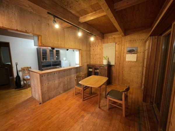 宮崎市清武町加納　中古戸建の居間・リビング