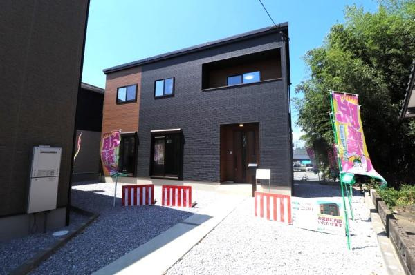 宮崎市高岡町飯田モデル２号地　戸建の駐車場|【駐車場】
駐車スペース3台可能！（車種によります。）