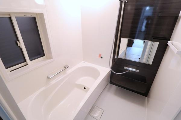 宮崎市高岡町飯田モデル２号地　戸建の浴室|【浴室】
足を伸ばして入れる1坪タイプのバスルーム！日頃の疲れを癒してくれます！