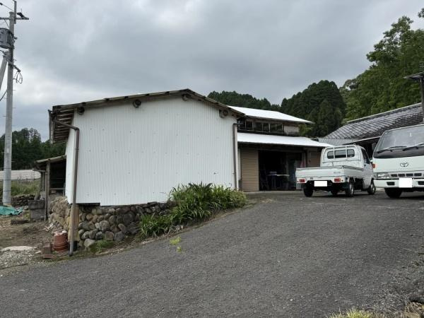 宮崎市高岡町　土地の前面道路含む現地写真