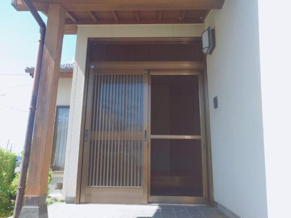 宮崎市月見ヶ丘　中古戸建の玄関