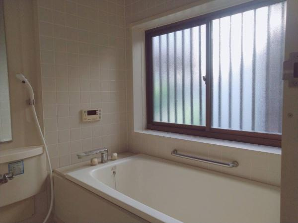 宮崎市月見ヶ丘　中古戸建の浴室