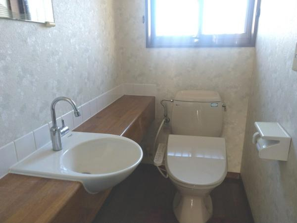 宮崎市月見ヶ丘　中古戸建のトイレ