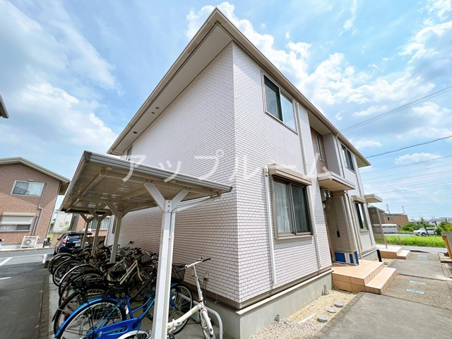 ｃｒｏｓｓ　ｒｏａｄ　ｒｅｄの外観パース