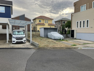 【前面道路含む現地写真】 | 常総市内守谷きぬの里1丁目 売地　敷地面積331.10㎡（約100坪）