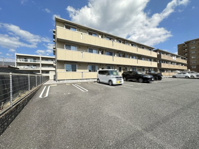 サンハイムの外観