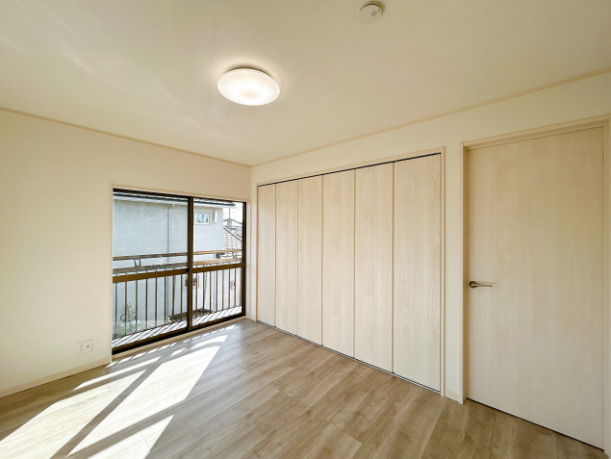 玉村町樋越　中古1379の洋室