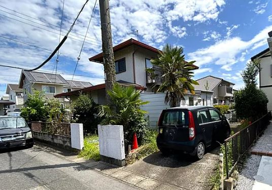 玉村町樋越　中古1379の前面道路含む現地写真