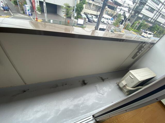 伊藤ビル のバルコニー