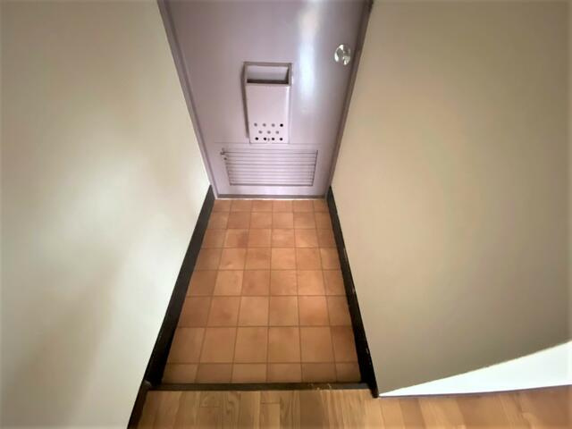 伊藤ビル の玄関