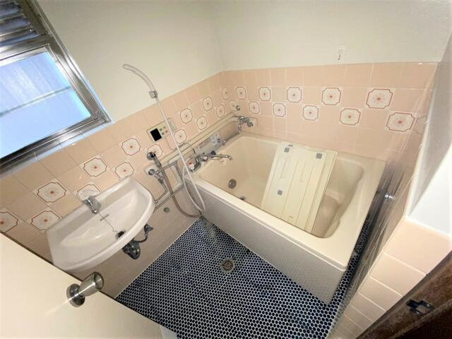 伊藤ビル の浴室