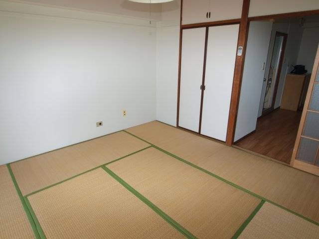 伊藤ビル の間取り