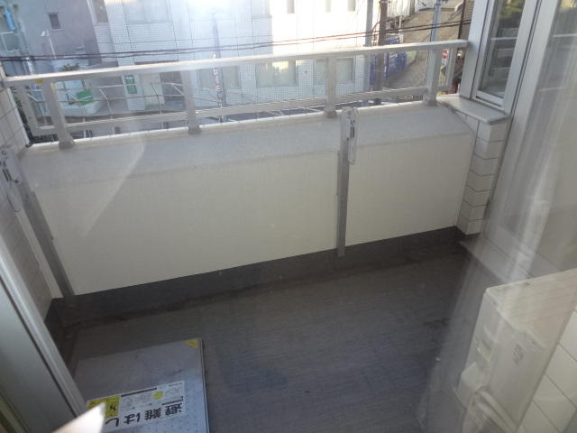 ピアース高田馬場のバルコニー