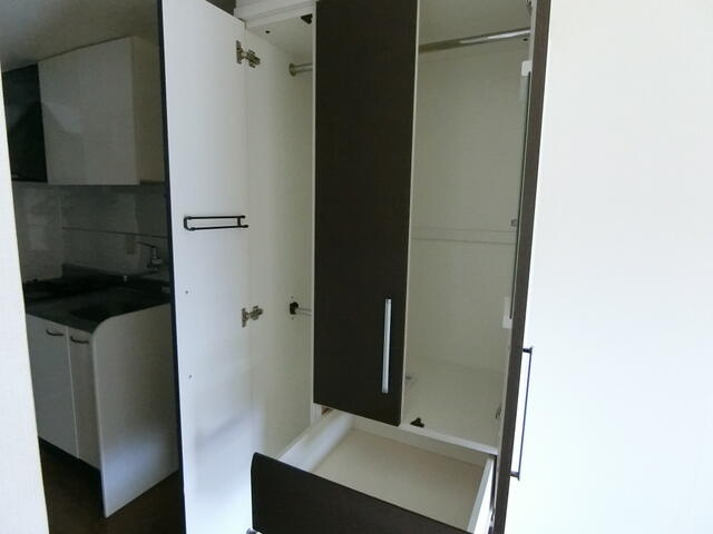 セラフビル の収納