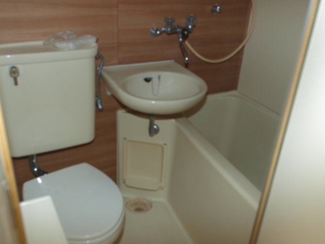 グリーンヒル秀和 の浴室