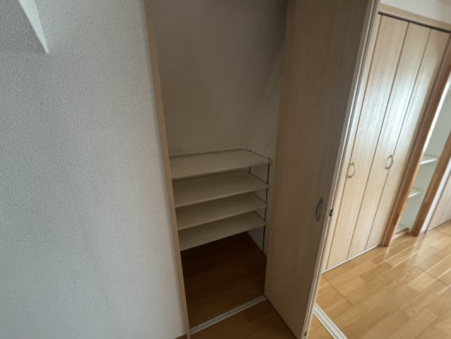 石田ビルの収納