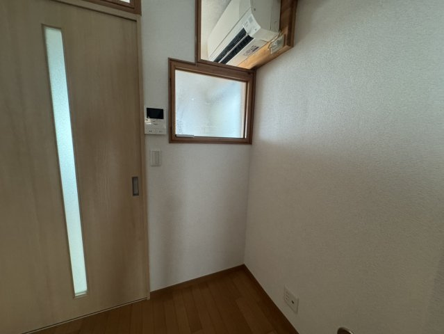 石田ビルの内装