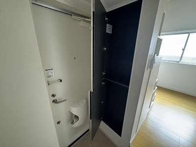 レナータ の玄関