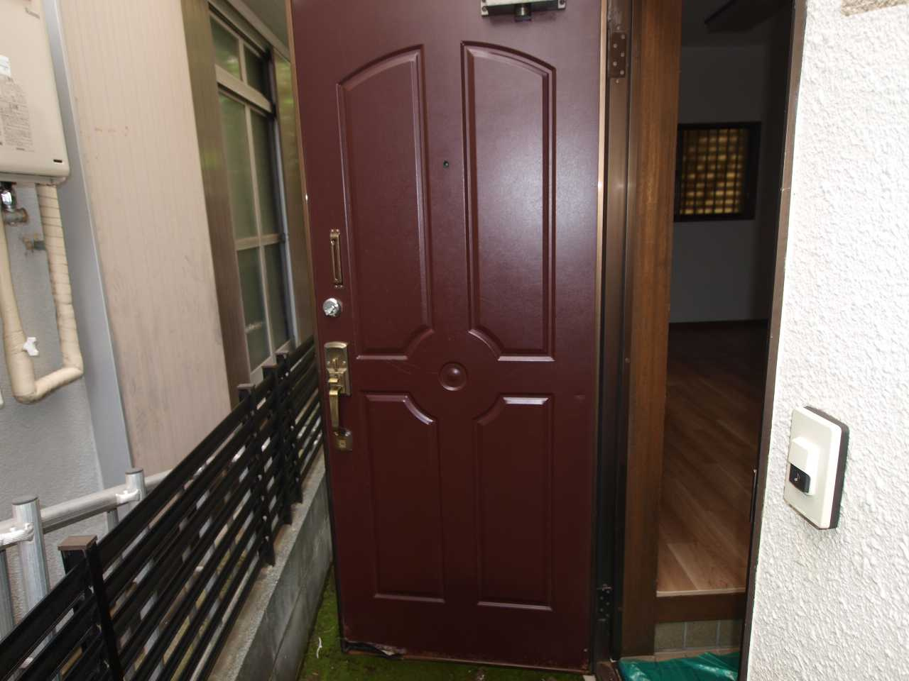 ドリームハイツの玄関