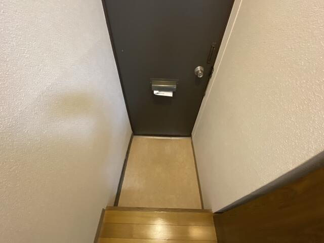 コーポタカラ の玄関