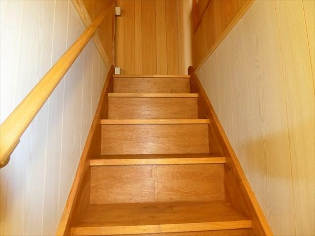 東秋留メゾネットの内装