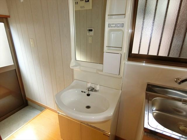 東秋留メゾネットの洗面所