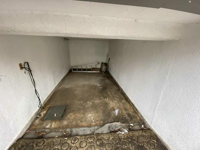 松浦邸の駐車場
