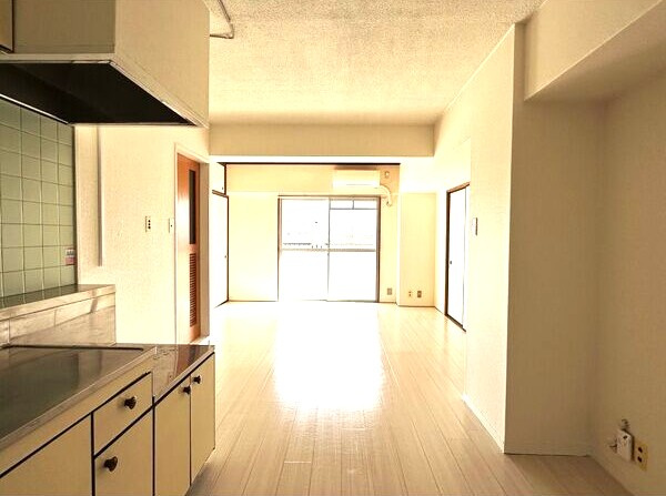 OS・SKYマンション小幡の居間・リビング