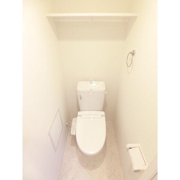 ディアレイシャス上前津のトイレ