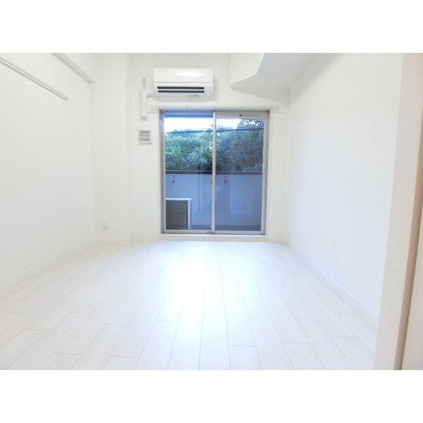 ディアレイシャス上前津の居間・リビング