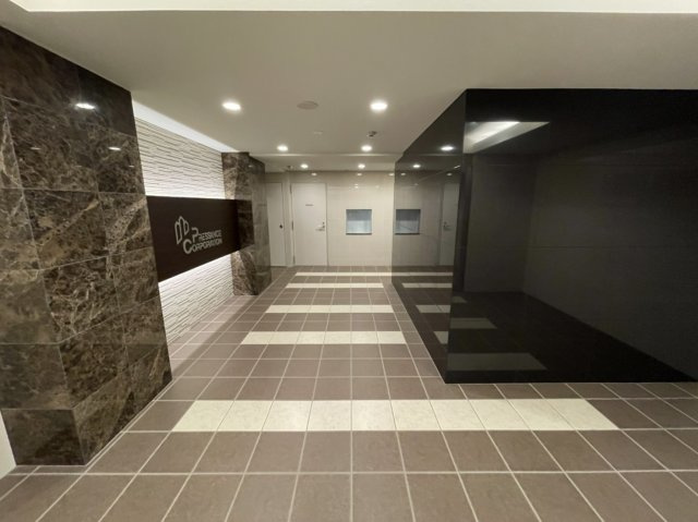 プレサンス上前津グレース　名古屋市賃貸　仲介手数料無料のロビー