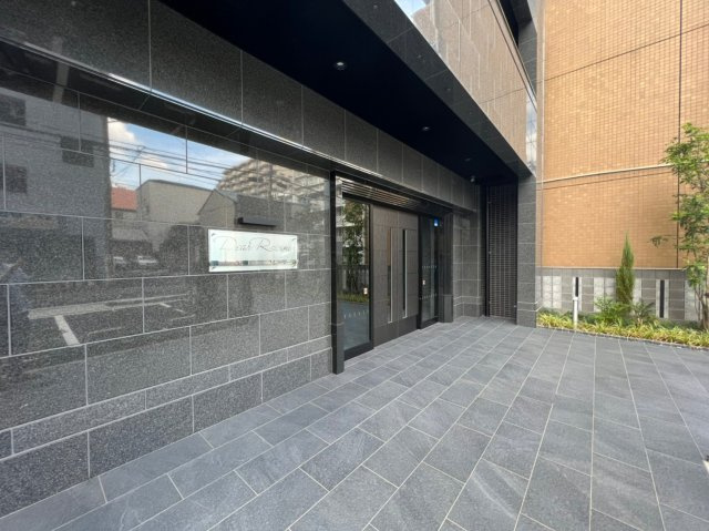 ディアレイシャス矢場町　名古屋市賃貸　仲介手数料無料のエントランス