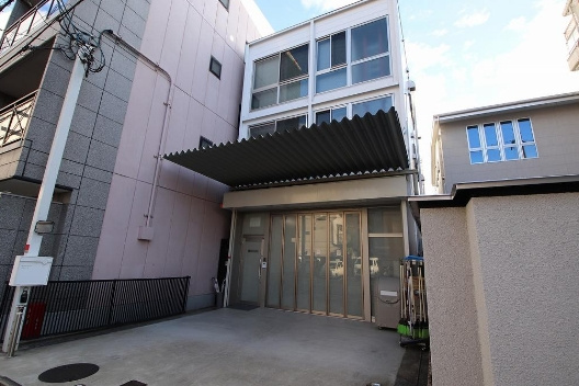 富永町ビルの外観