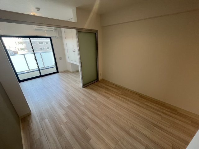 【居間・リビング】ブランシエスタ広島駅