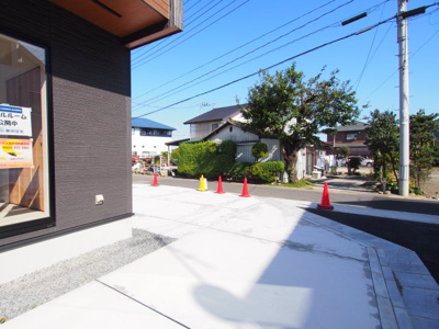 【駐車場】 | Blooming　Garden　泉長滝　1号棟